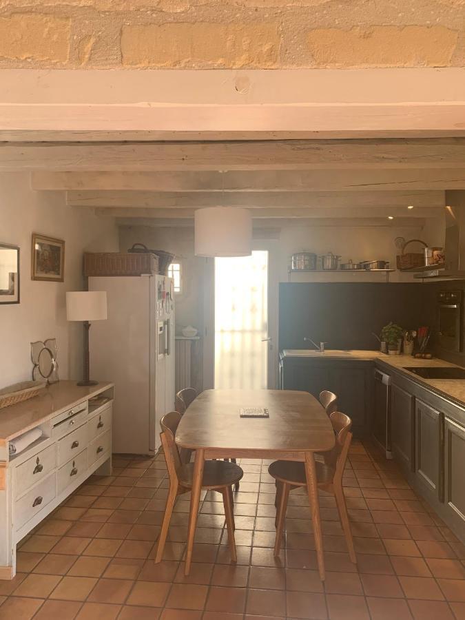 La Maison De Cerise Fourques  Buitenkant foto